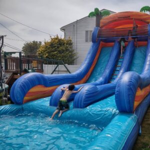 Tropical Dual Lane Waterslide 22T 18W  36L